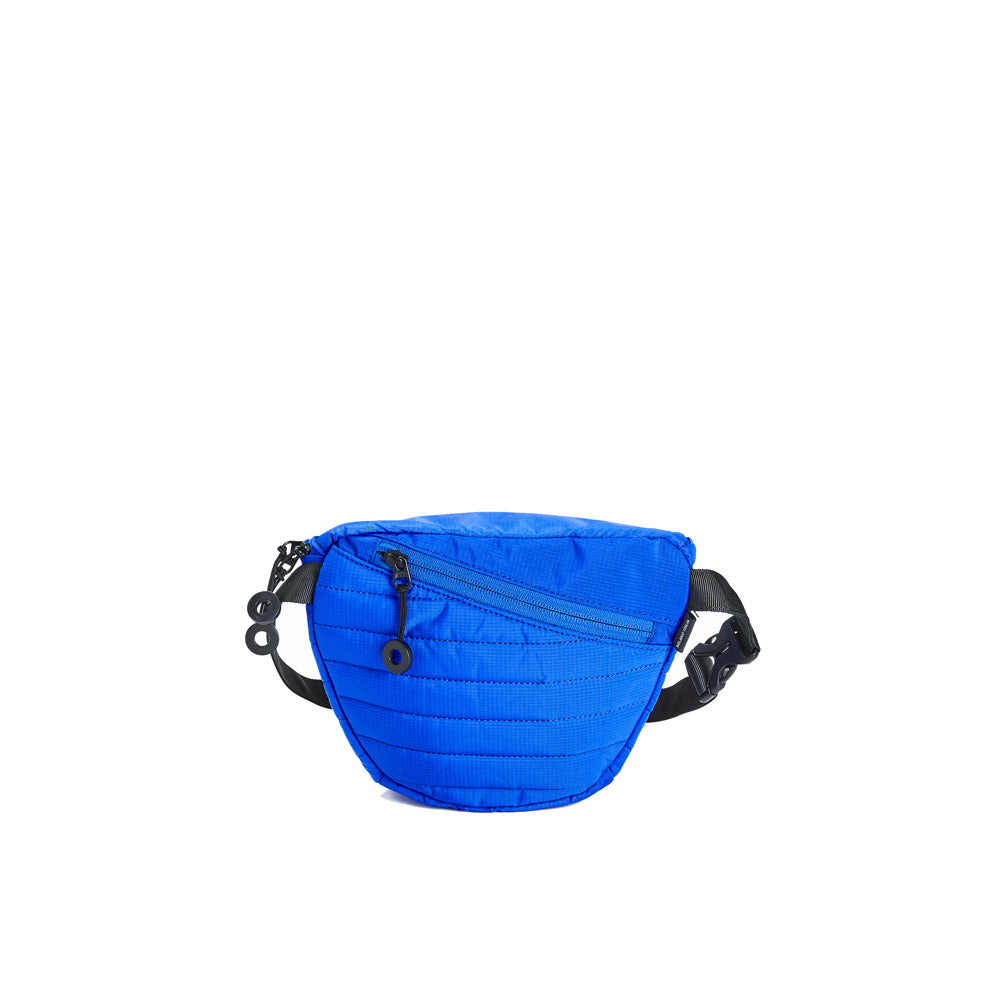 Mueslii puffer waist bag, made of high density nylon and Ykk zips, color high tech electric blue, back view.