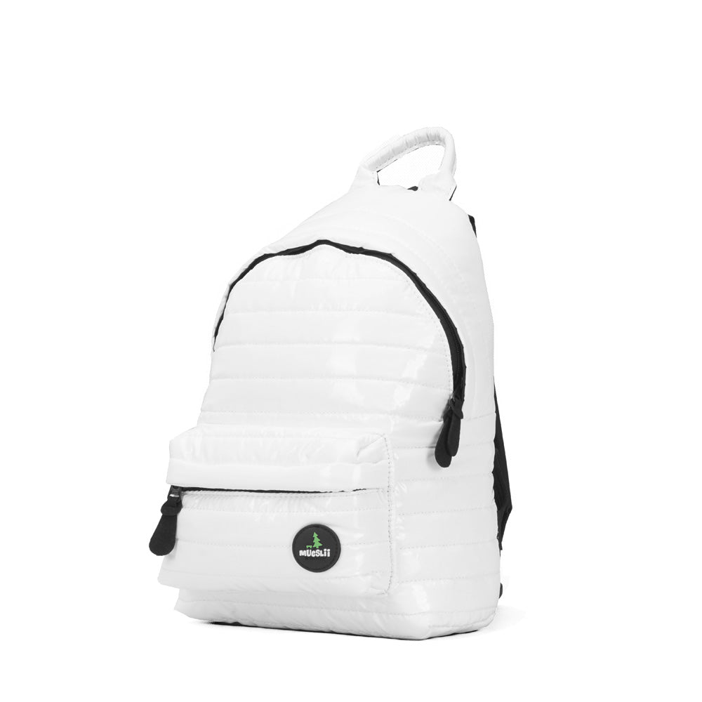 Mueslii original puffer medium and small backpack made of metal coated nylon and Ykk zips, color white, small and light.