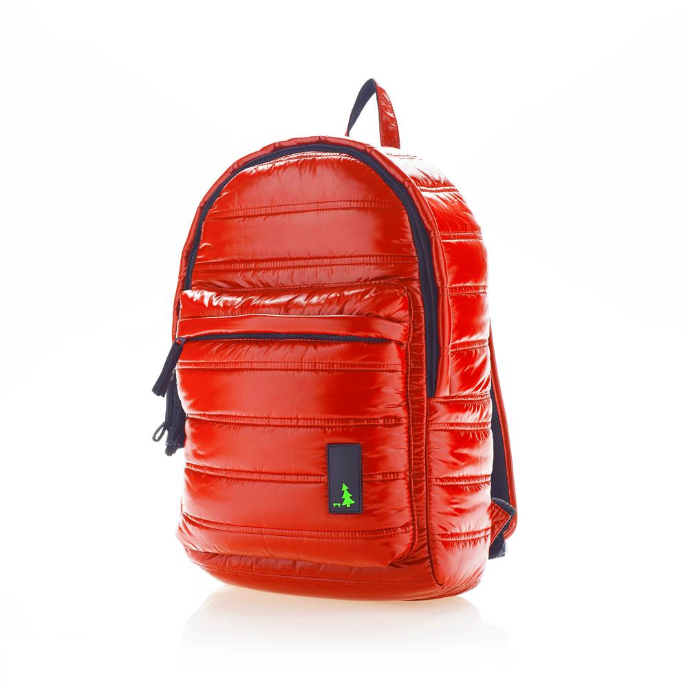 Mueslii original puffer daily backpack made of high density nylon and Ykk zips, color crimson red, light and confortable.