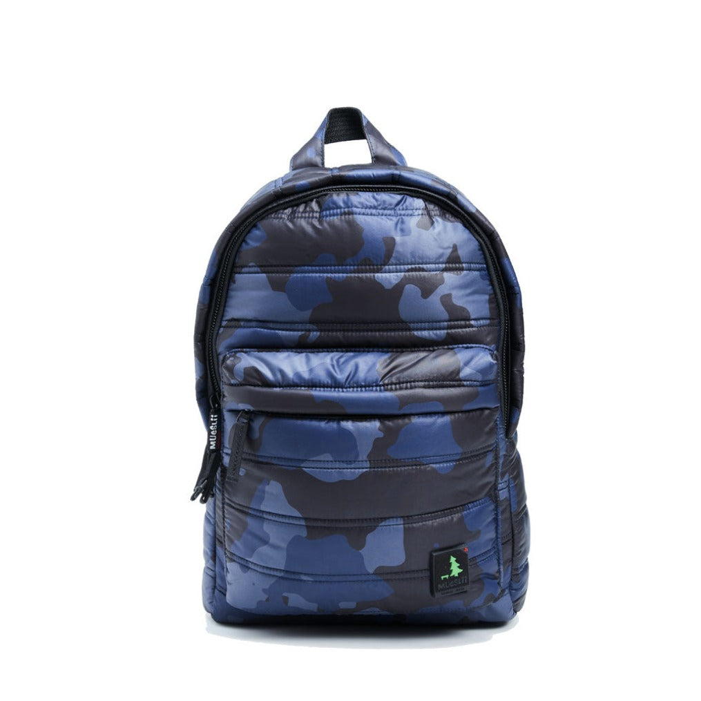 Mueslii original puffer daily backpack made of high density nylon and Ykk zips, printed fabric, color navy campo, front view.