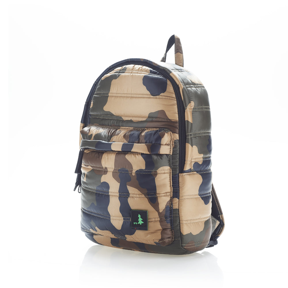 Mueslii original puffer daily backpack made of high density nylon and Ykk zips, color camo, unisex model.