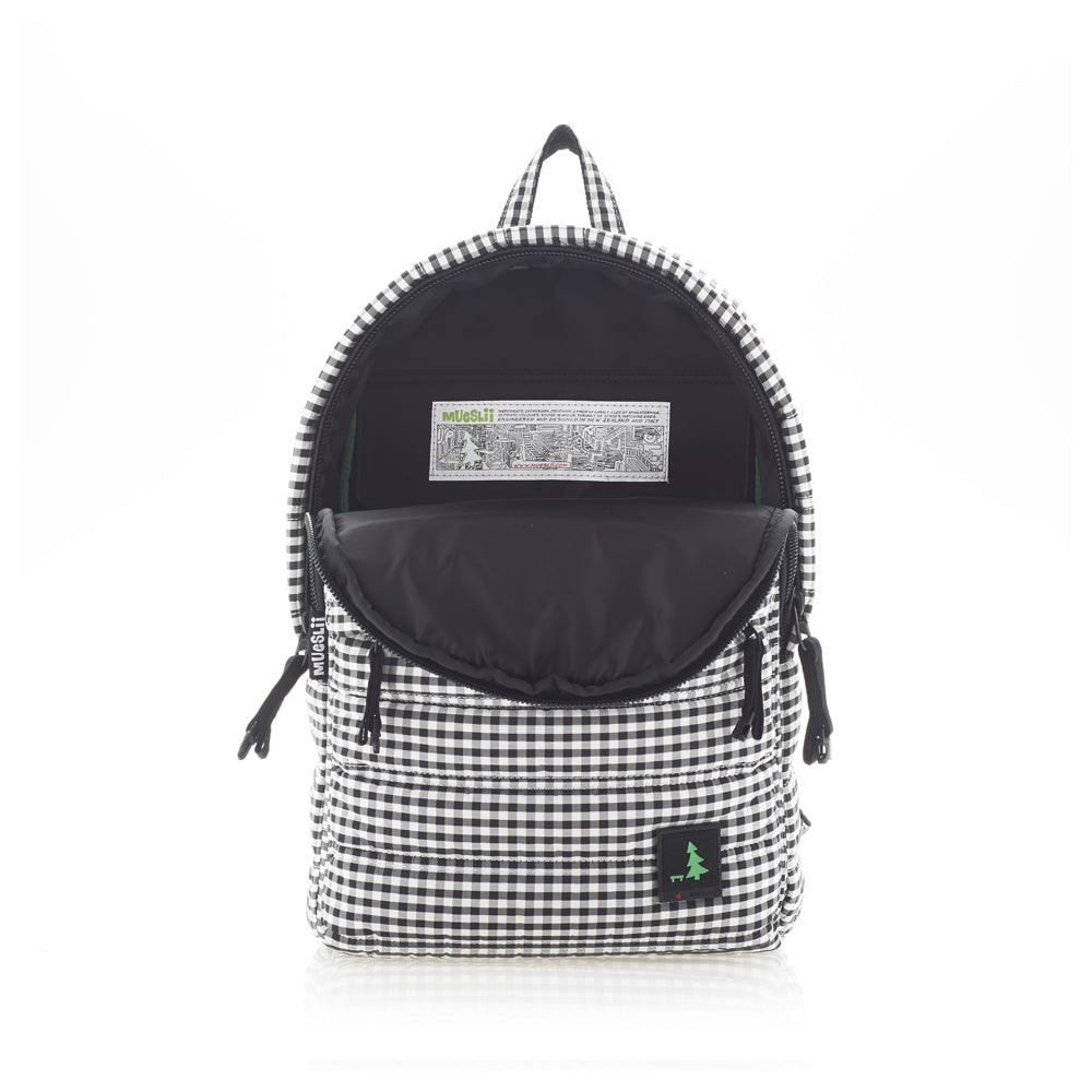 Mueslii original puffer daily backpack made of high density nylon and Ykk zips, color chequered, inside view.