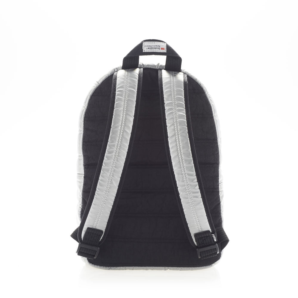 Mueslii original puffer daily backpack made of high density nylon and Ykk zips, color reflective, back view.