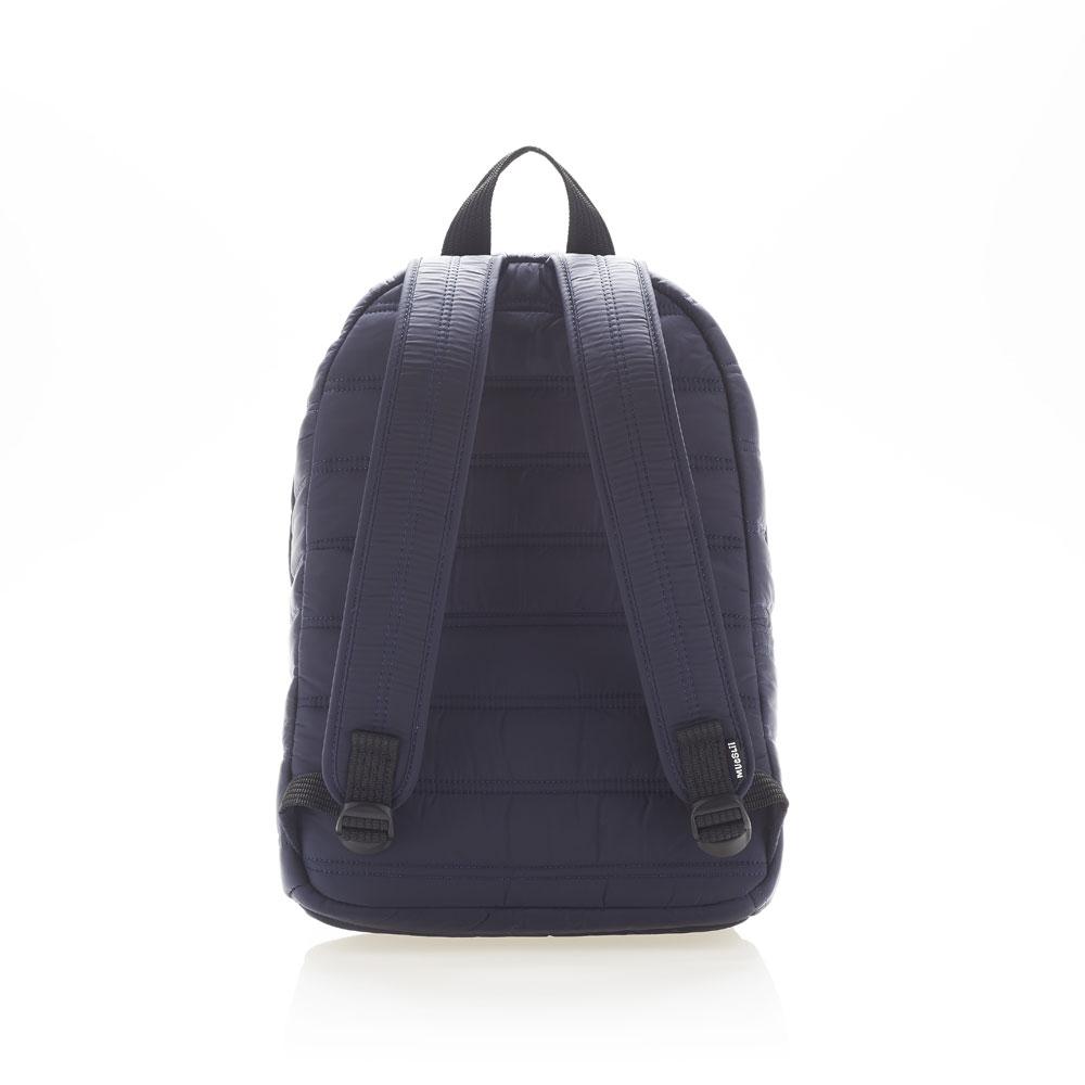 Mueslii original puffer daily backpack made of made of matte nylon and Ykk zips, color dark blue.