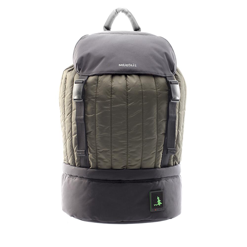 Mueslii puffer top loader made of Cordura nylon and Ykk zips, color black and green, capacity 25 liters.
