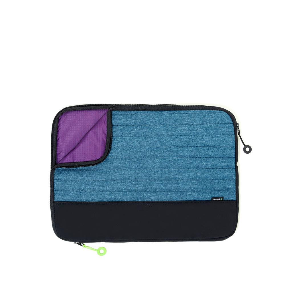 Mueslii 16" padded laptop sleeves made of rip stop nylon and Ykk zips, color casual blue, inside view.