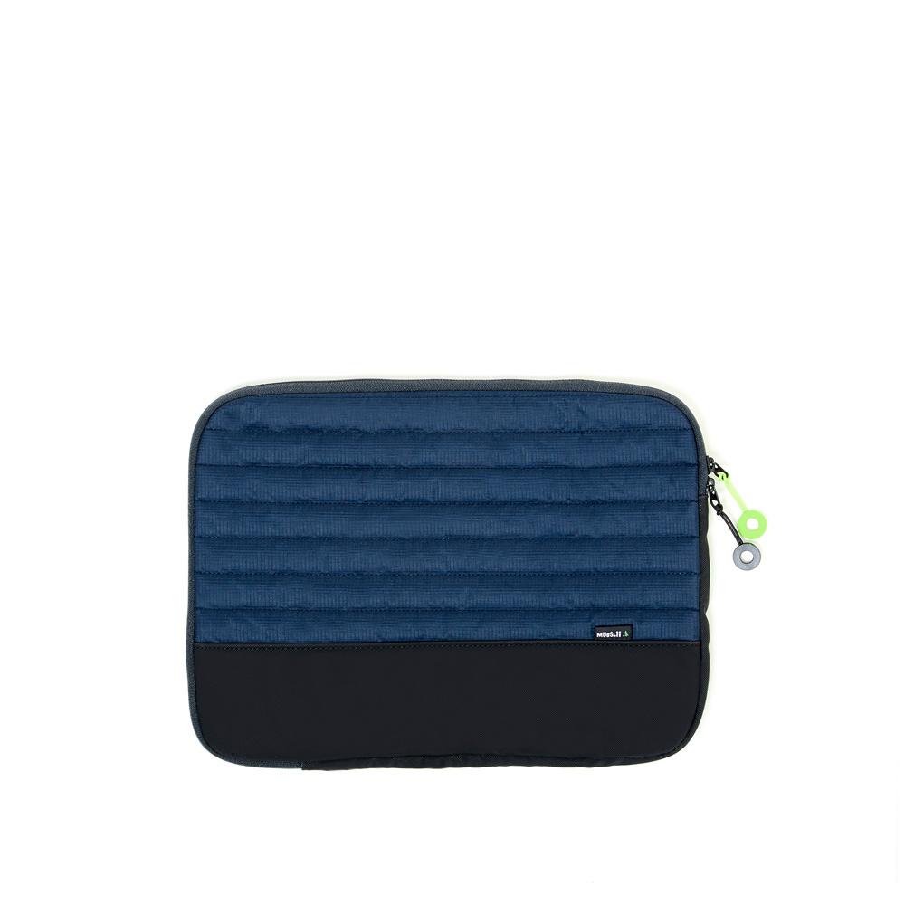 Mueslii 13" padded laptop sleeves made of rip stop nylon and Ykk zips.